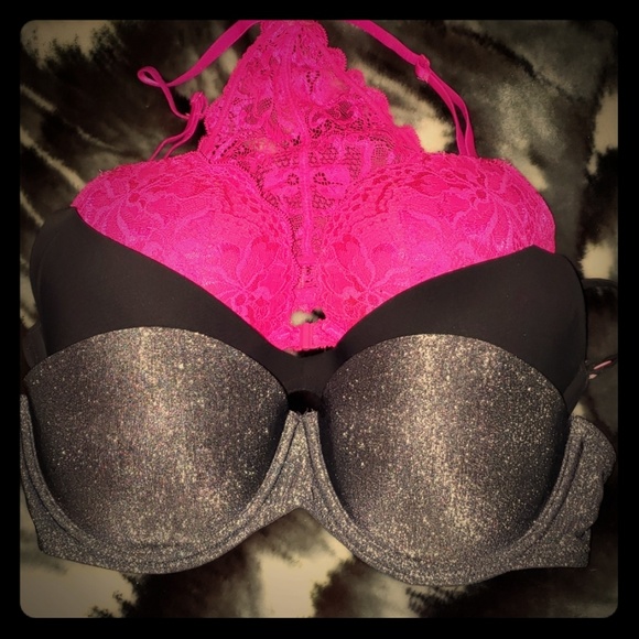 THREE!!! 💜💜 Victoria's Secret bras - Picture 1 of 3